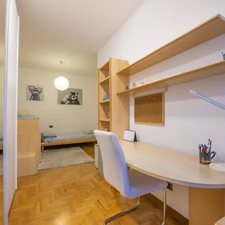 La Casa Rossa Tra E Montagna Garage Wi-fi Apartamento