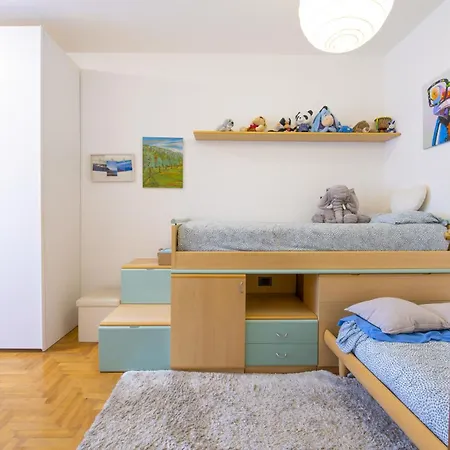 La Casa Rossa Tra E Montagna Garage Wi-fi Apartment